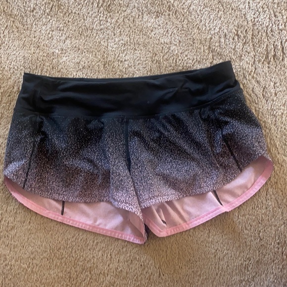 lululemon athletica Pants - lululemon speed up shorts size 6